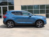 Used 2024 Volvo XC40 B5 Core image 4