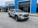 Used 2021 GMC Terrain SLT image 2