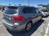Used 2018 Nissan Pathfinder SV image 5