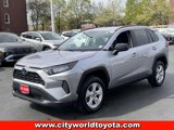 Used 2021 Toyota RAV4 LE image 4