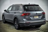 Certified 2022 Volkswagen Tiguan SE w/ Panoramic Sunroof Package image 5