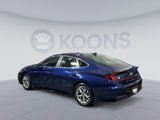 Used 2021 Hyundai Sonata SEL w/ Winter Weather Package image 4