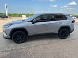 Used 2022 Toyota RAV4 LE image 4