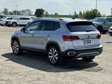 Certified 2022 Volkswagen Taos SE image 4