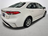 Used 2021 Toyota Corolla LE image 5