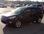 Used 2017 Ford Escape SE w/ Equipment Group 201A image 4