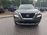 Used 2023 Nissan Rogue SV image 2