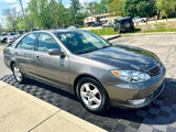 Used 2005 Toyota Camry SE image 2