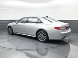 Used 2018 Lincoln Continental Select image 6