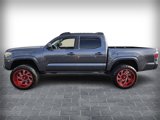 Used 2022 Toyota Tacoma SR image 4