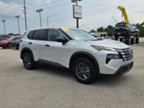 Used 2024 Nissan Rogue S image 2