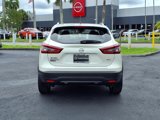 Used 2022 Nissan Rogue Sport SV image 5