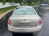 Used 2005 Nissan Altima 2.5 S w/ (S02) Side Airbags Pkg image 6