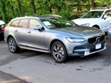 Used 2017 Volvo V90 T6 Cross Country image 6