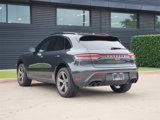 Used 2024 Porsche Macan image 3