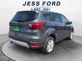 Used 2019 Ford Escape SE image 5