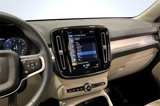 Used 2022 Volvo XC40 T5 Momentum image 6