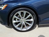 Used 2020 Volvo S60 T5 Momentum image 3