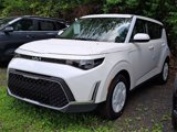 New 2025 Kia Soul LX image 3