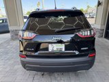 Used 2021 Jeep Cherokee Latitude Lux w/ Comfort/Convenience Group image 4