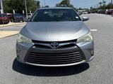 Used 2016 Toyota Camry LE image 3