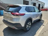 Used 2023 Nissan Rogue SV image 4