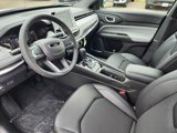 New 2025 Jeep Compass Latitude image 6