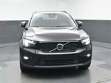 Used 2023 Volvo XC40 B4 Ultimate image 2