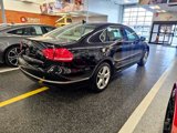 Used 2014 Volkswagen Passat TDI SEL Premium image 4