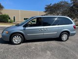 Used 2005 Chrysler Town & Country Touring w/ Leather Interior Group image 4