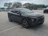 Used 2024 Chevrolet Trax RS w/ Sunroof Package image 2
