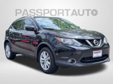 Used 2017 Nissan Rogue Sport SV w/ SV Premium Package image 2