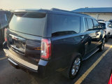 Used 2020 GMC Yukon XL SLT image 3