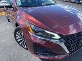 Used 2024 Nissan Altima 2.5 SV image 3