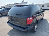 Used 2006 Dodge Caravan SXT w/ Popular Equipment Group I image 4