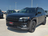 Used 2023 Jeep Cherokee Altitude Lux image 2