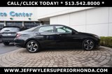 Used 2023 Hyundai Elantra Limited w/ Preferred Accessory Package image 2