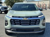 New 2025 Chevrolet Equinox LT image 2