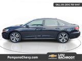 Used 2022 Volkswagen Passat 2.0T SE image 3