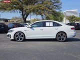 Used 2020 Volkswagen Passat 2.0T R-Line image 4
