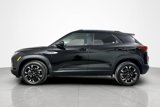 Used 2023 Chevrolet TrailBlazer LT image 2