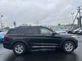 Used 2021 Ford Explorer XLT w/ Equipment Group 202A image 4