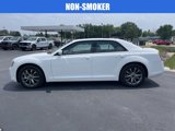 Used 2014 Chrysler 300 S w/ Luxury Group image 6