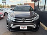 Used 2017 Toyota Highlander LE image 4