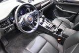 Certified 2024 Porsche Macan image 5