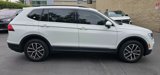 Used 2021 Volkswagen Tiguan SE w/ Panoramic Sunroof Package image 4