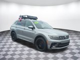 Used 2021 Volkswagen Tiguan SEL Premium R-Line image 2
