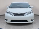 Used 2017 Toyota Sienna XLE image 2