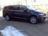 New 2025 Chrysler Pacifica Select image 2