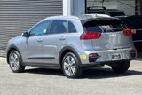 Used 2022 Kia Niro EX image 6